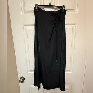 Forever 21 Black Maxi Skirt Ladies Small